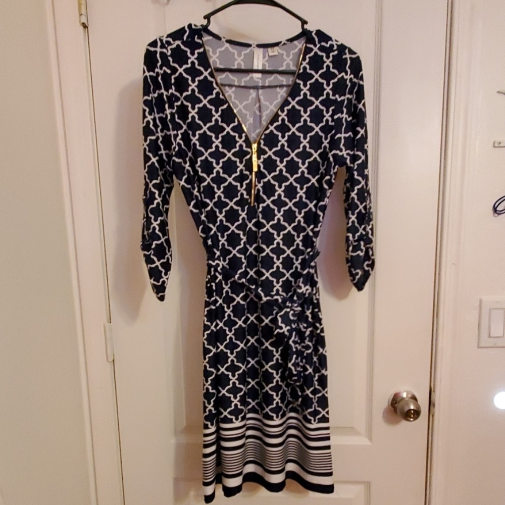 Gold Zippered Elegant Navy Blue and White Dress